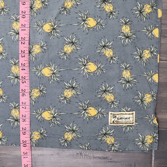 Vintage Tommy Bahama Mens Gray Hawaiian Pineapple Soft Cotton Polo Shirt Medium - Picture 6 of 6